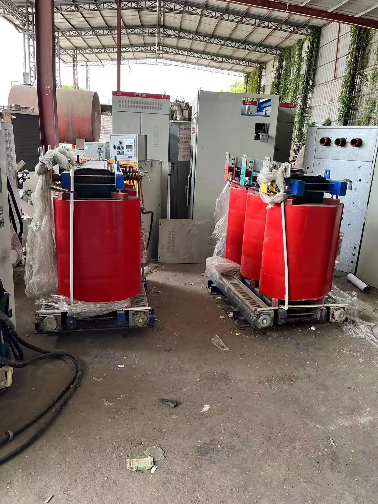 廣州二手變壓器回收選深圳市鑫進(jìn)發(fā)再生資源回收有限公司，專業(yè)回收舊/廢舊變壓器，服務(wù)高效價(jià)格透明